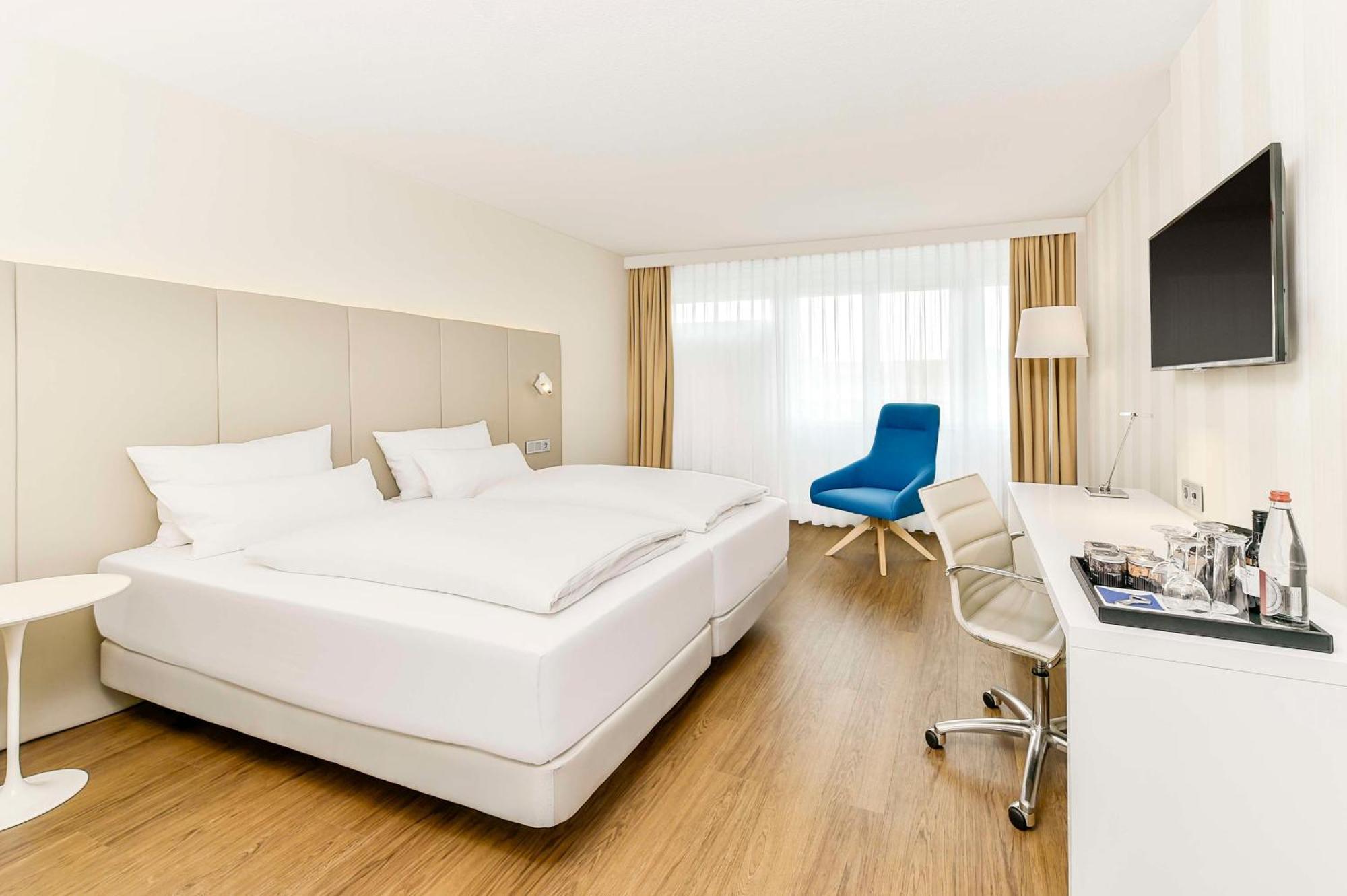 Nh Erlangen Hotell Eksteriør bilde