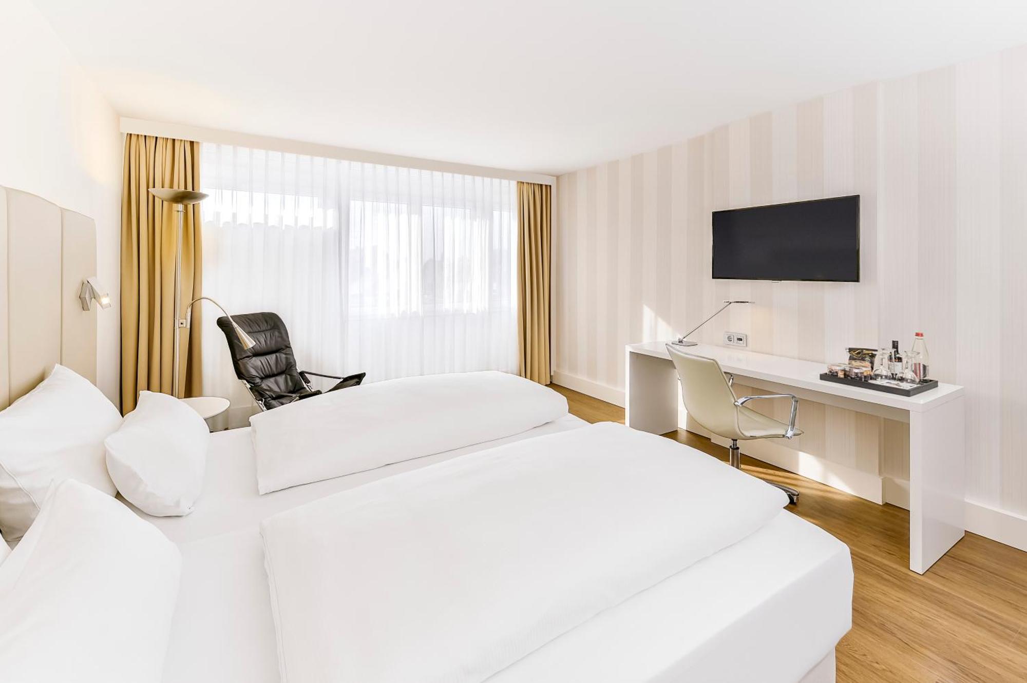 Nh Erlangen Hotell Eksteriør bilde