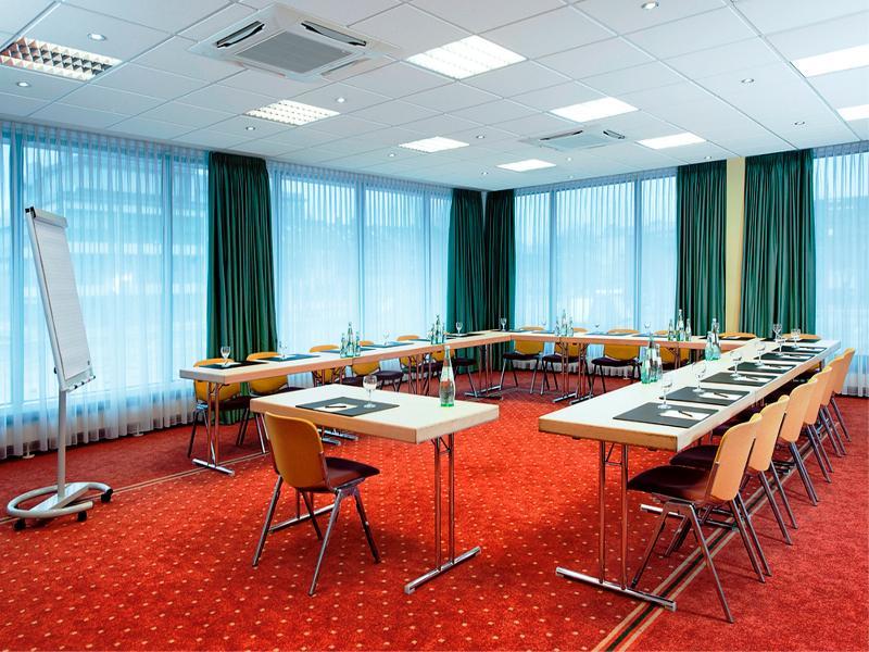 Nh Erlangen Hotell Eksteriør bilde